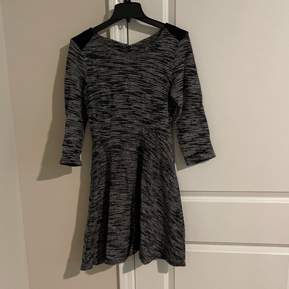 3/4 sleeve sweater dress